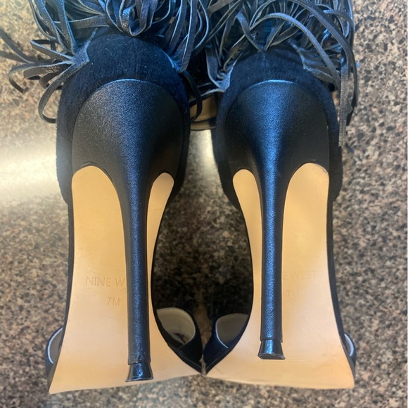 “NINE WEST” Hustle Fringe Heels - Picture 10 of 14